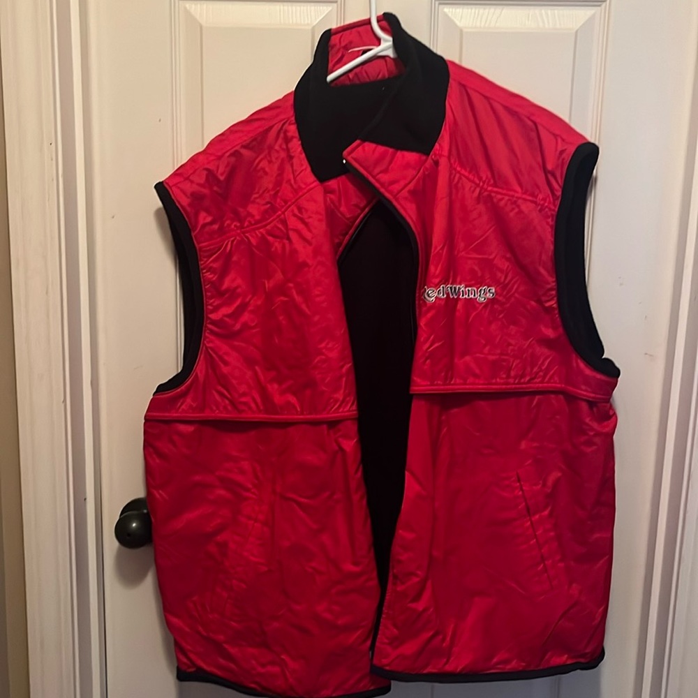 Red Wings Men’s Vest size 2XL